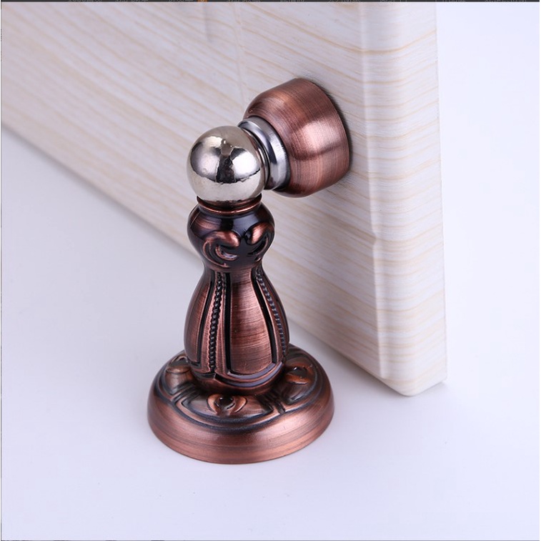 Hít chặn cửa 2 chi tiết chạm khắc hoa văn phong cách cổ điển, sang trọng, hít cửa inox bền đẹp cho mọi nhà