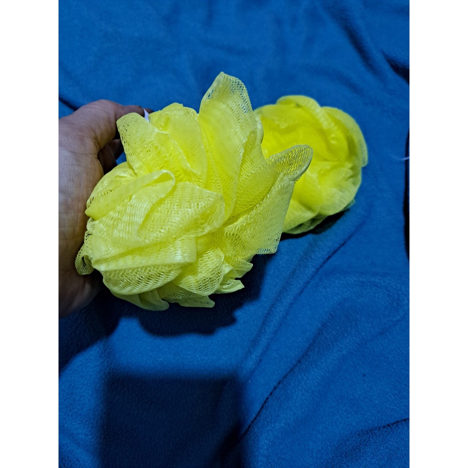 Combo 2 bông tắm Glade màu vàng