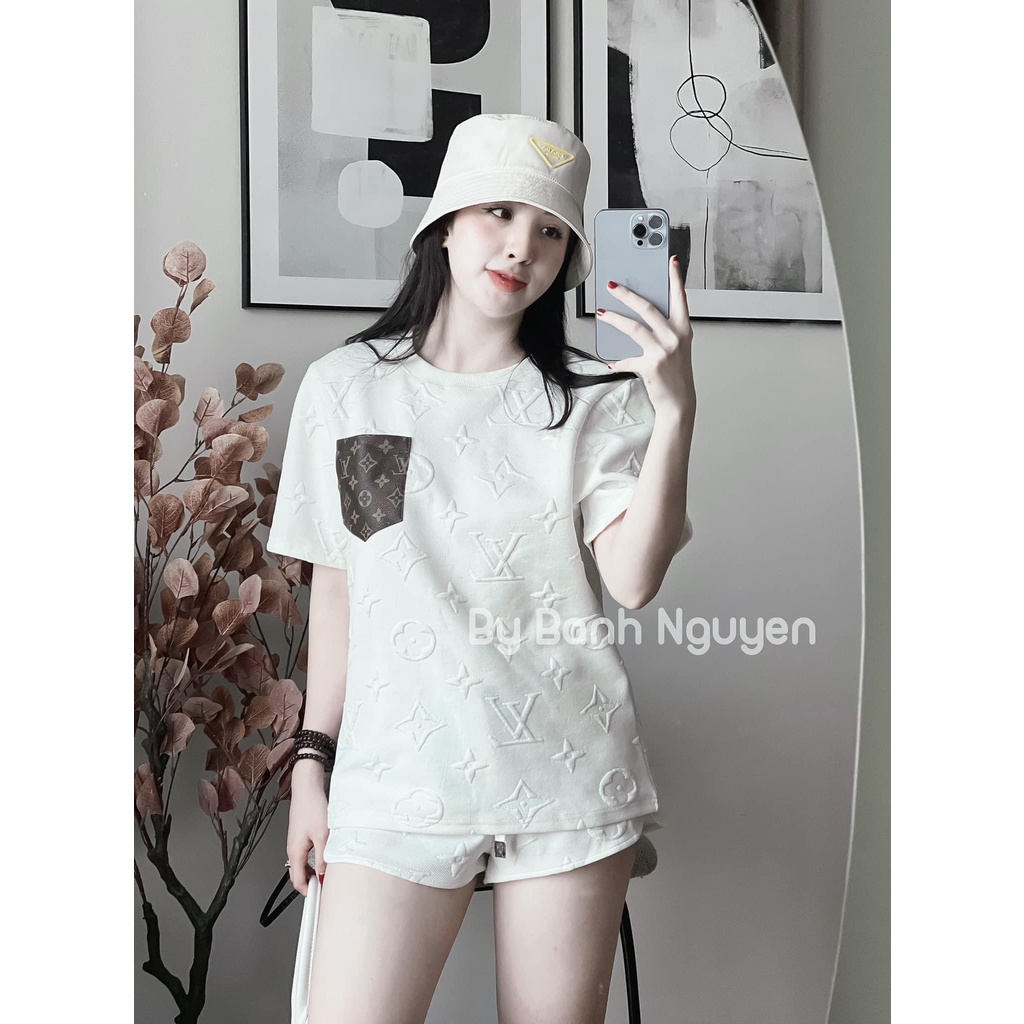 Sét bộ phông LLLVV dập nổi áo fom vừa