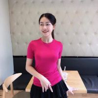 Áo tay ngắn thun gân