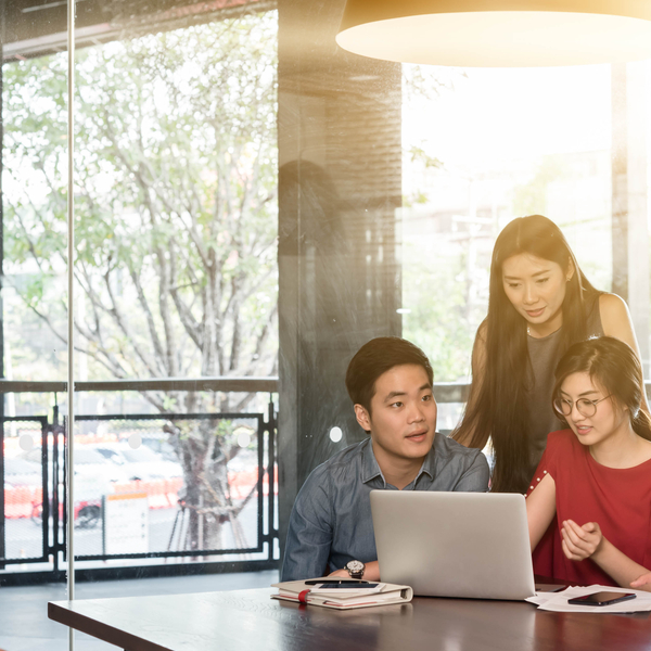 Mua Sắm Online Cùng Bạn