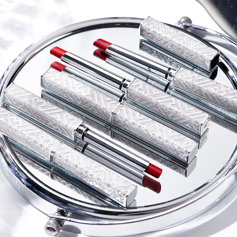 Son môi trang điểm màu nude không dính cốc cho học sinh