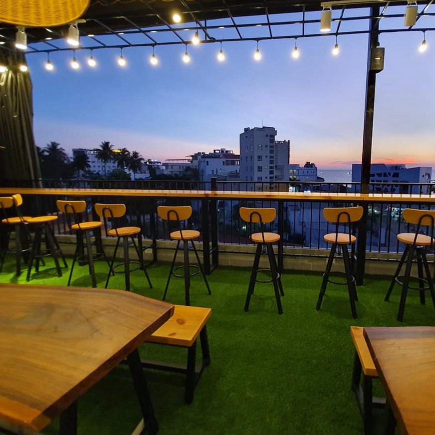 Dây đui đèn trang trí ngoài trời đúc chống nước dùng cho sân vườn, quán cà phê, treo cây, tiểu cảnh...