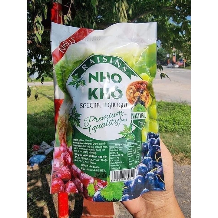 Nho khô Raisin gói 250g.