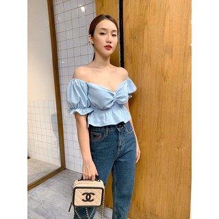 Áo trễ vai tay bồng