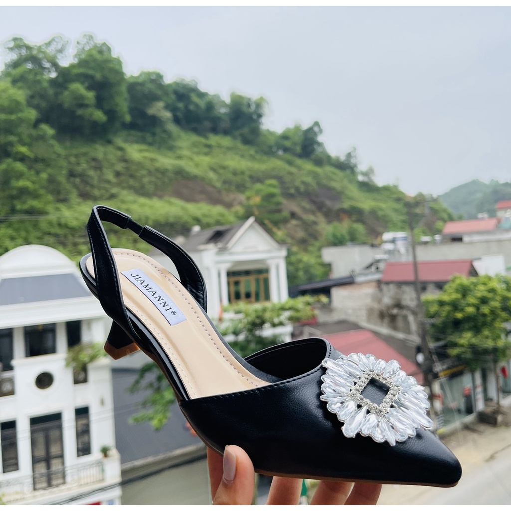 Sandal da mịn bít mũi nhọn nơ đá tròn trắng gót nhọn - 5P