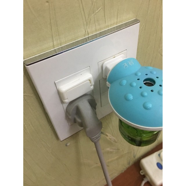 Combo 5 Nút Bịt Ổ Cắm Điện, Bịt Ổ Điện An Toàn Cho Bé