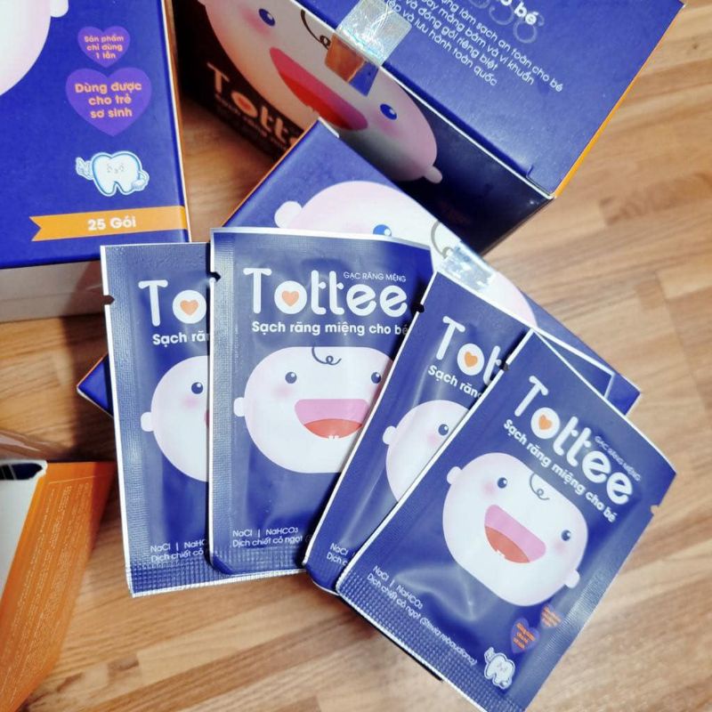(mẫu mới) Hộp 30 gạc rơ lưỡi Totte rơ lưỡi làm sạch răng miệng cho bé đã tẩm dung dịch