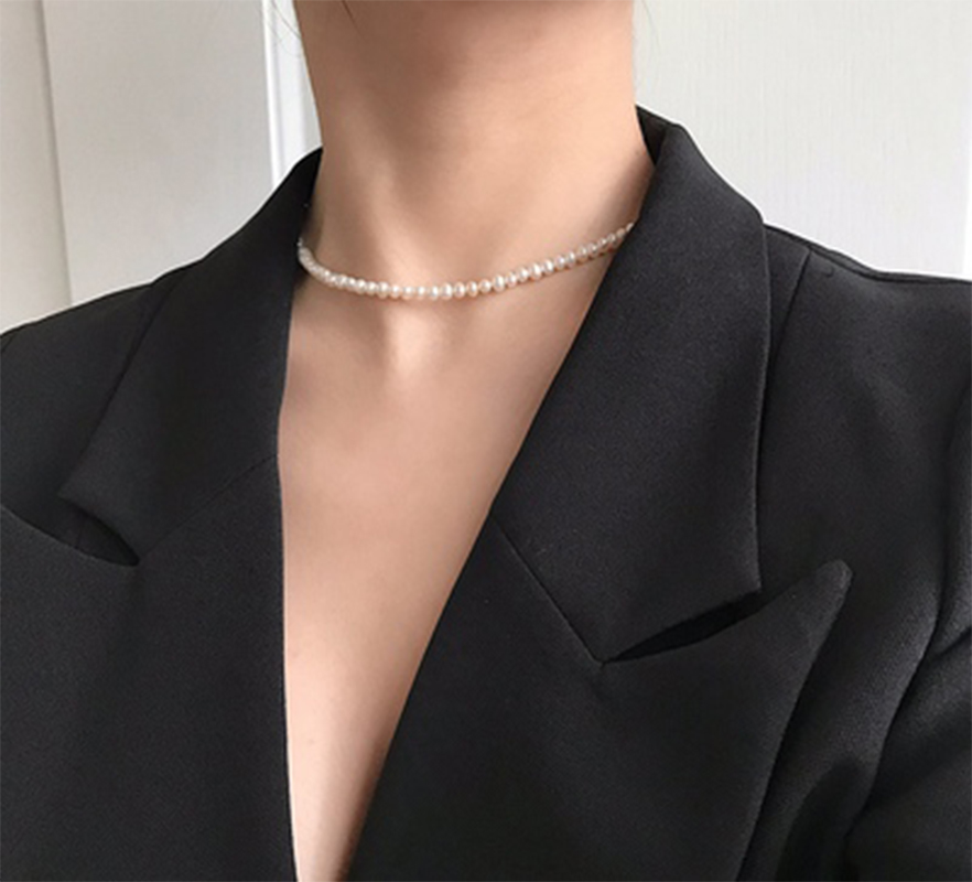 Vòng Cổ Choker Một Lớp Đính Ngọc Trai Thanh Lịch Dành Cho Nữ