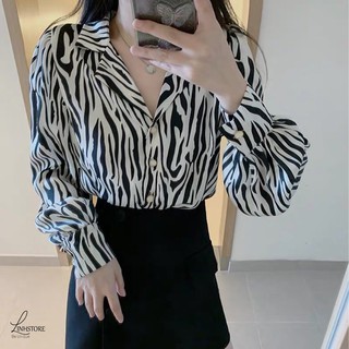 Áo sơ mi nữ họa tiết vằn, tay áo dài, chất liệu lụa satin dễ dàng phối đồ Fkaro SM006