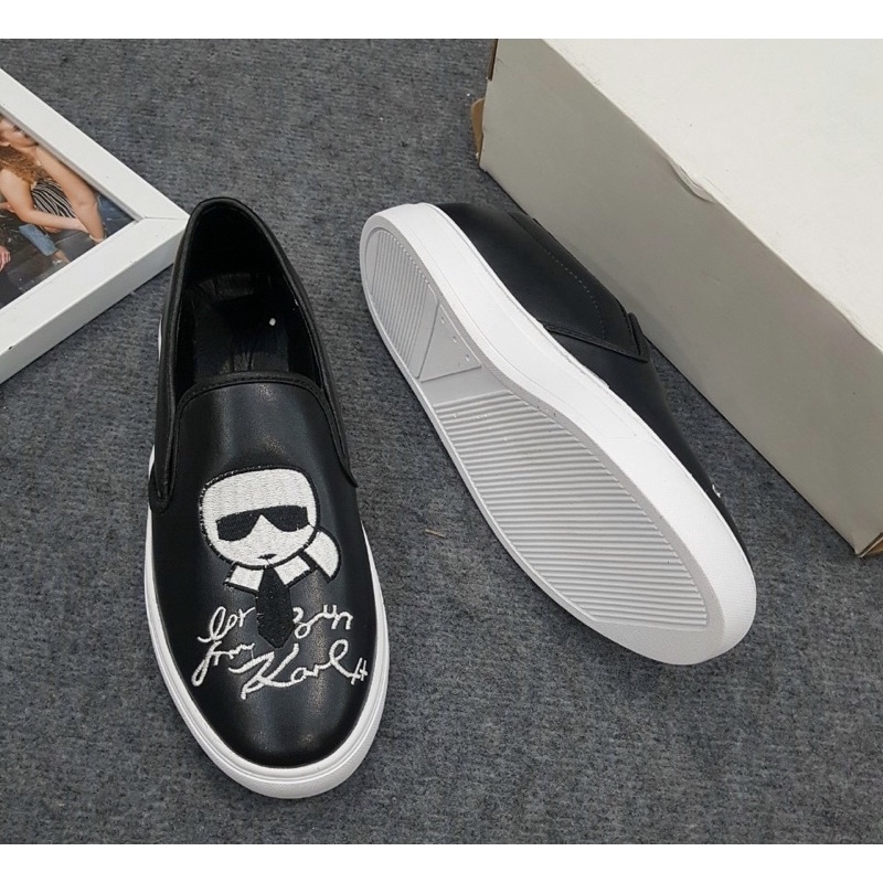 Giầy nam slip on có hoạ tiết thêu hình đế trắng, Giầy sục thời trang nam phong cách hàn quốc btshop từ 38 đến 42.