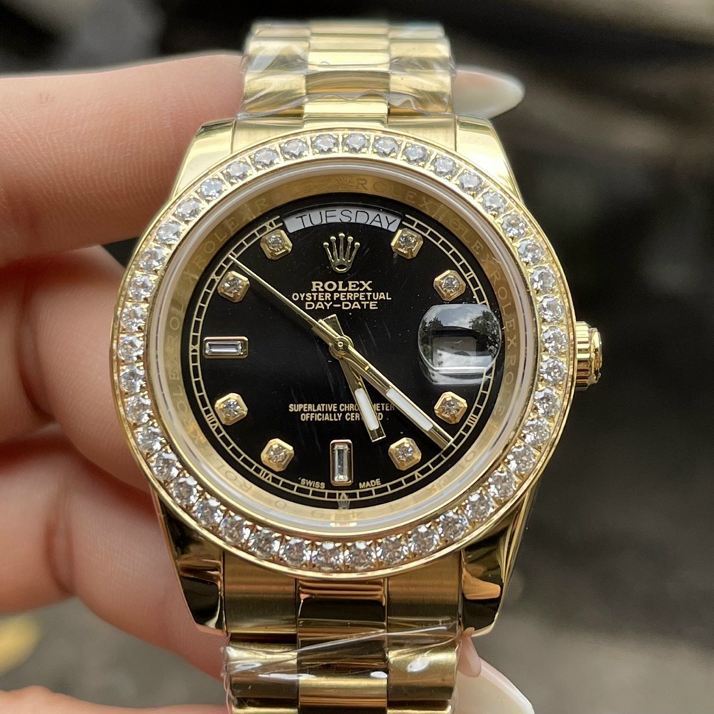 Đồng Hồ Nam R0lex Day-Date Yellow Gold Diamond Bezel 218238 - Size 40mm