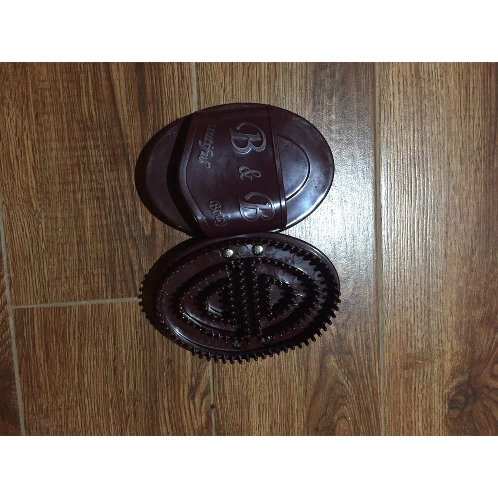 BÀN CHẢI ĐẢ THÔNG KINH LẠC, CHĂM SÓC BODY