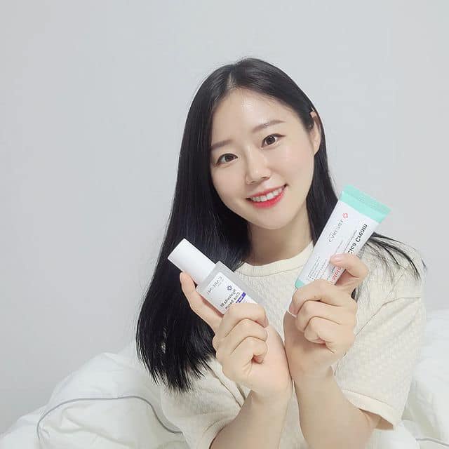 Tinh chất rau má vitamin b5 mờ thâm làm dịu và trắng sáng da Care:Nel Hyaluvita B5 Cica Serum 30ml