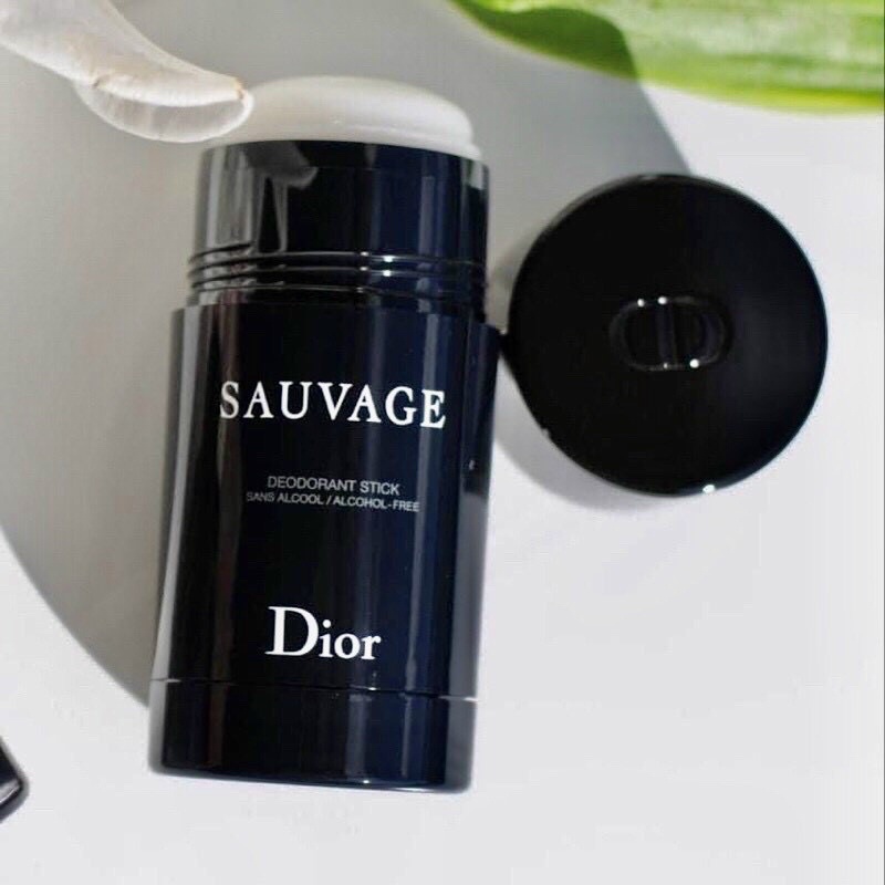 Lăn Khử Mùi Nước Hoa Nam CHRISTIAN DIOR SAUVAGE Deodorant Stick 75g — Lôi cuốn, tinh tế, lịch lãm và sang trọng