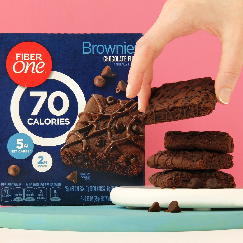 Bánh Brownie Fiber One hộp lớn 18 cái - hàng nhập Mỹ - Diet/ Low Calories/ Fiber - TIẾT KIỆM 50K SO VỚI GÓI LẺ