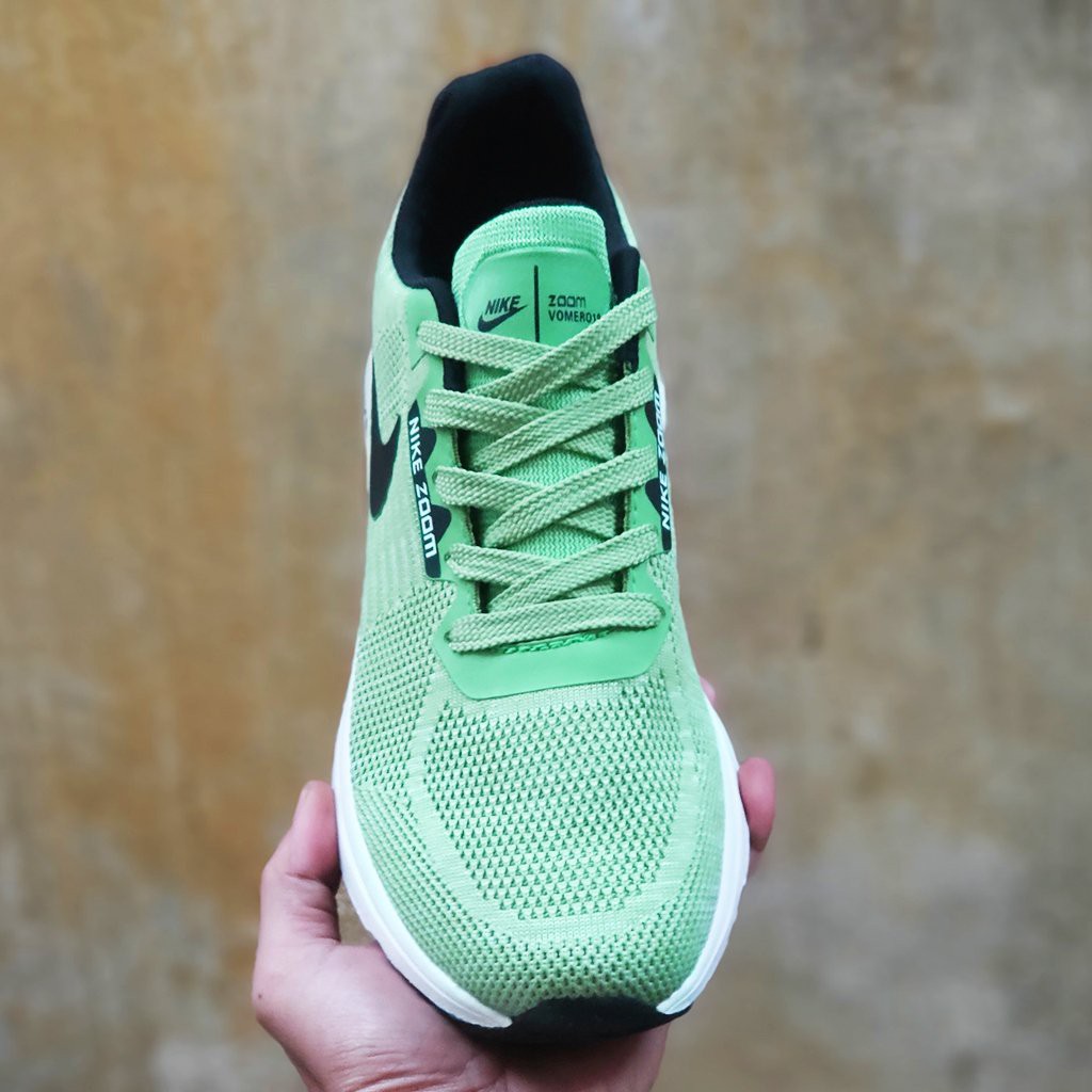 Giày thể thao Nam xanh cốm khỏe khoắn, cá tính | BigBuy360 - bigbuy360.vn