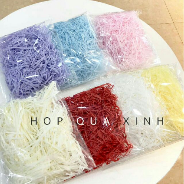 Rơm trang trí hộp quà