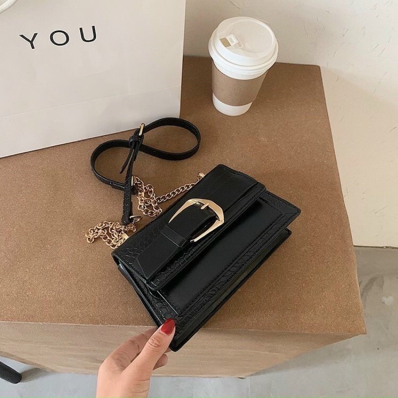 Túi kẹp nách, túi xách nữ đeo vai đi chơi giá rẻ khuy da siêu sang cho nữ