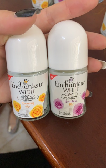 Lăn Khử Mùi Trắng Da Enchantuer 25ml-50ml