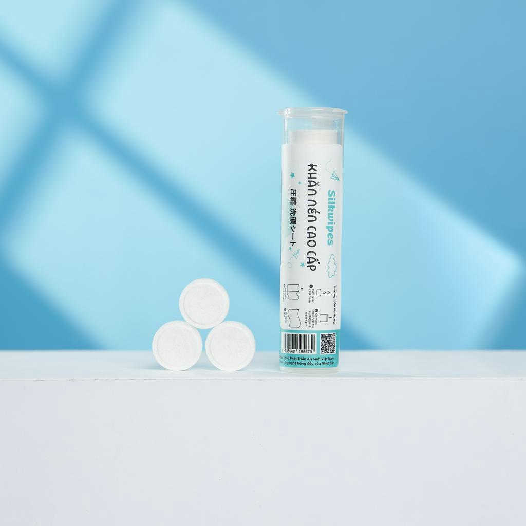 Khăn mặt nén cao cấp Silkwipes dạng viên kẹo lọ 10 viên, nhỏ gọn, tiện lợi