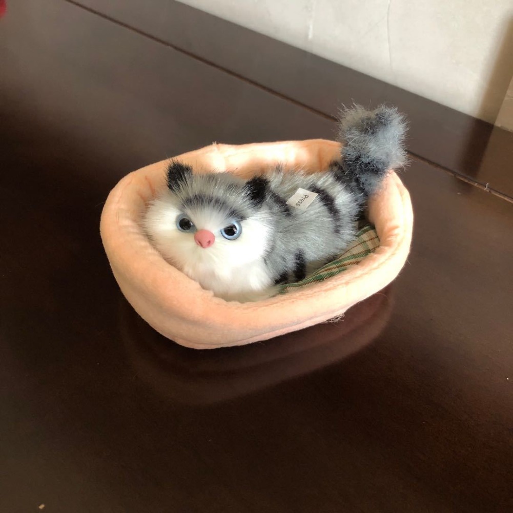Đồ Chơi Mèo Nhồi Bông Nằm Ngủ Có Âm Thanh Trang Trí Nhà Cửa Xe Hơi