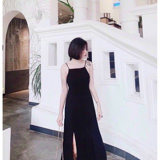 Đầm váy freesize đen 2 dây xẻ tà