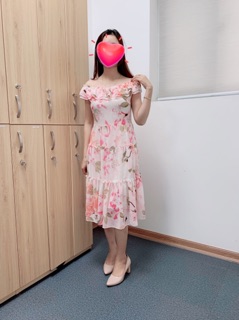 Pass váy thiết kế