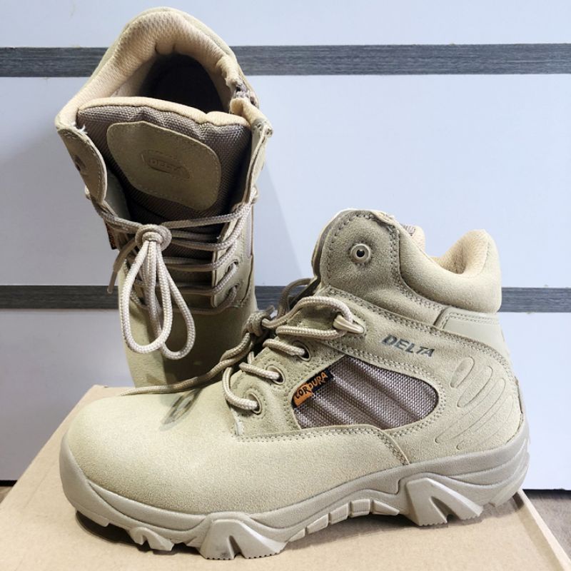 Giày boot nam cổ lửng Delta ARM-1016 (Màu cát)