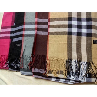 KHĂN BURBERRY SỊN ẢNH THẬT ( không hộp )