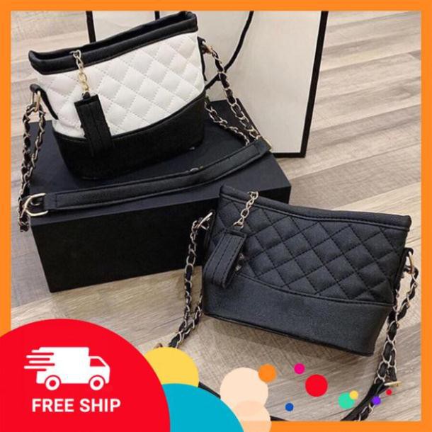 Túi Xách Nữ Hobo Ngọc Trinh Đi Chơi Đi Làm MonBags 2 Màu | BigBuy360 - bigbuy360.vn