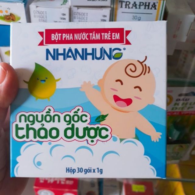 Bột pha nước tắm trẻ em NHÂN HƯNG HỘP 30 gói 10g