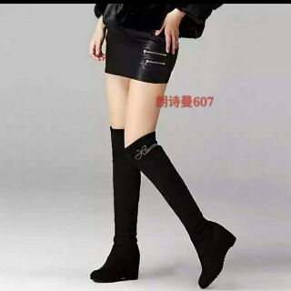 Boot đùi đế xuồng