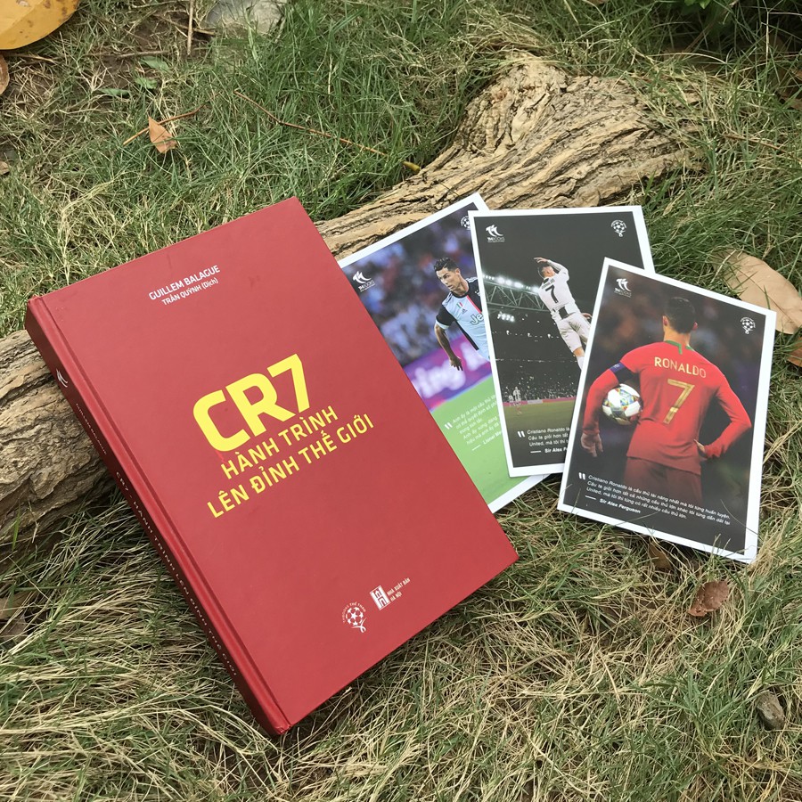 Sách - CR7 - Hành Trình Lên Đỉnh Thế Giới (Ver Bìa cứng) - Tặng Kèm Sổ Tay, Postcard