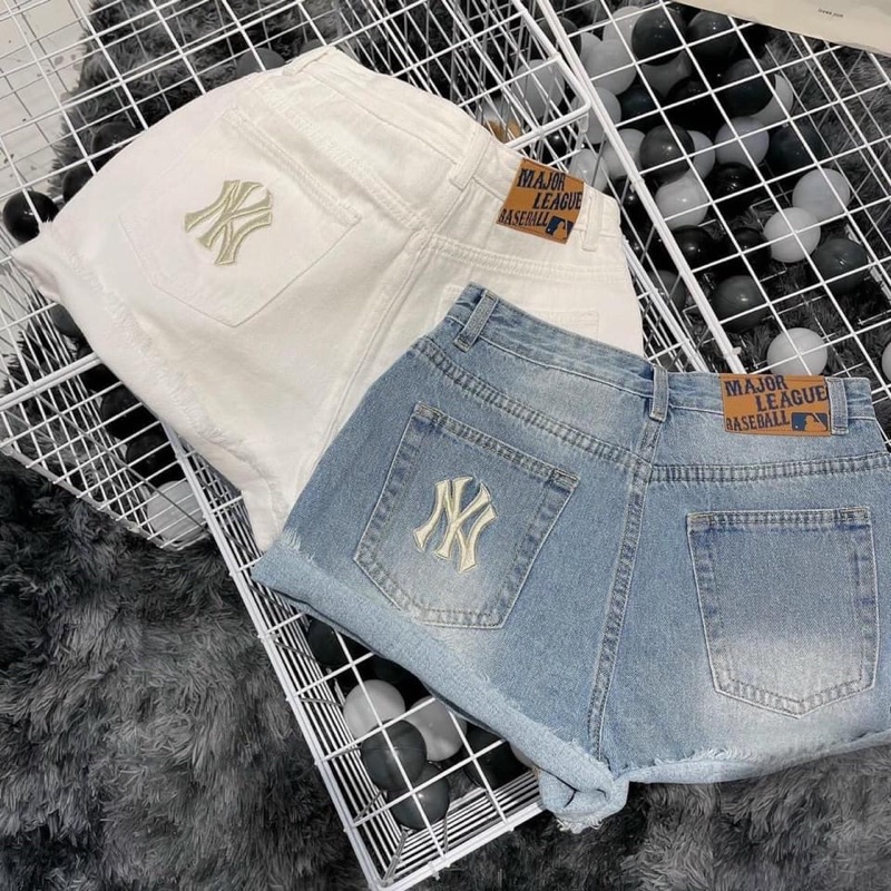 QUẦN SOOC BÒ THÊU CHỮ