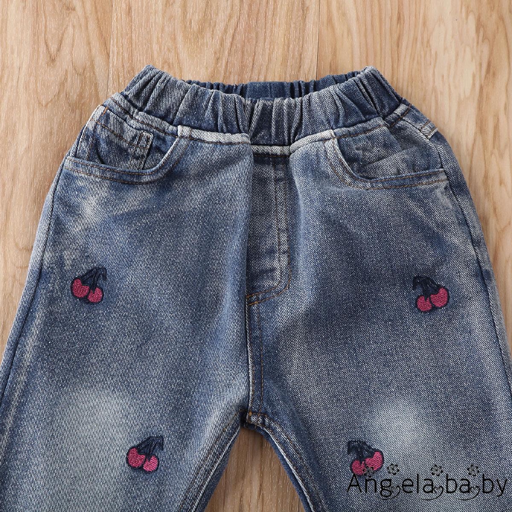 Quần jeans dài thêu hình cherry cho bé