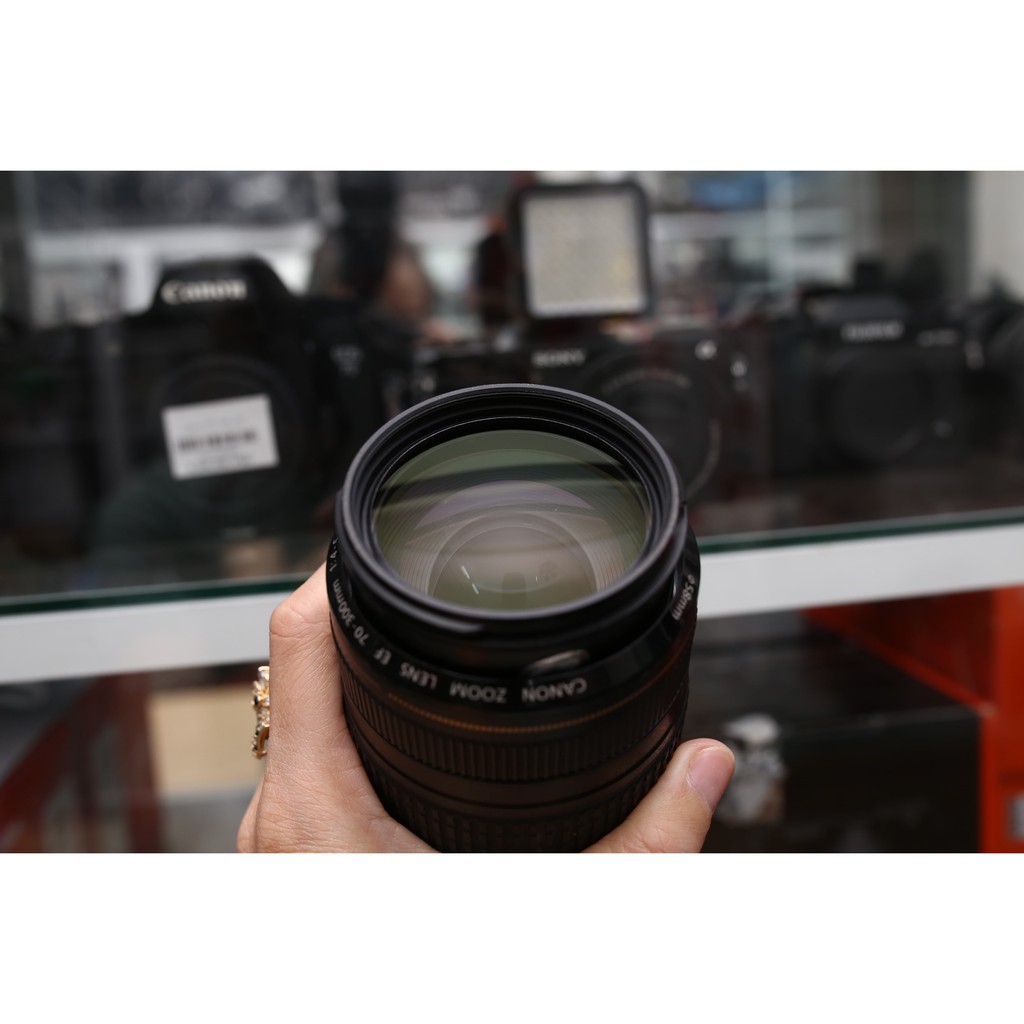 ỐNG KÍNH CANON EF 70-300mm F4-5.6 IS USM - TELE CHÂN DUNG , BẮN TỈA Ở XA .