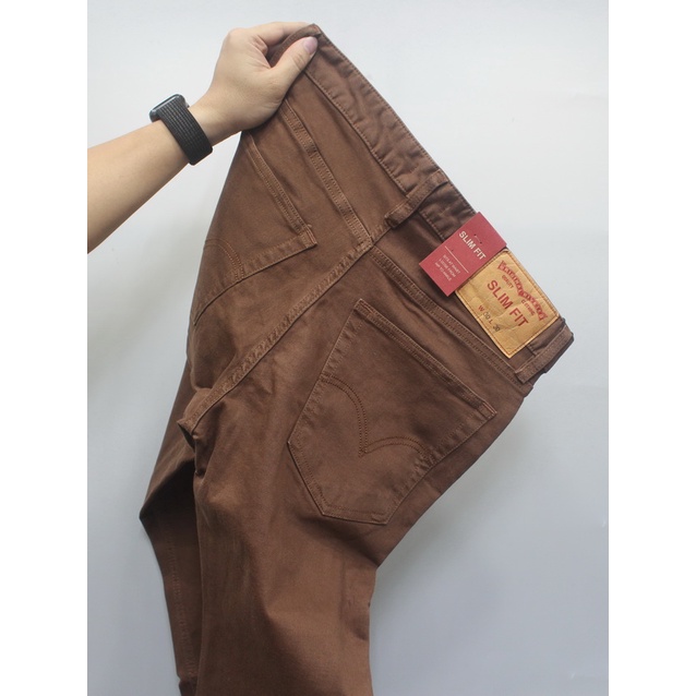 Quần Kaki Jean Màu Nâu đậm DKA-05, Quần Kaki Nam dáng ôm đứng, Chất vải co giãn thoải mái - Doki