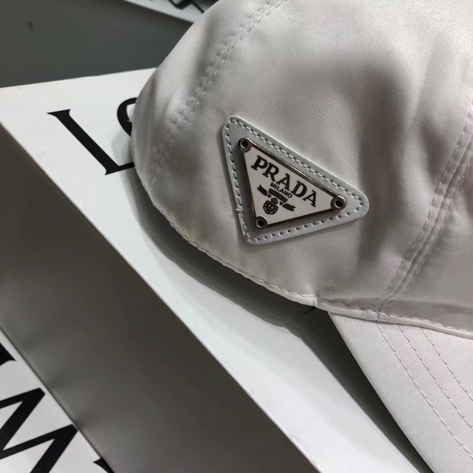 Nón Lưỡi Trai Prada Thời Trang Xu Hướng Cho Nam Và Nữ