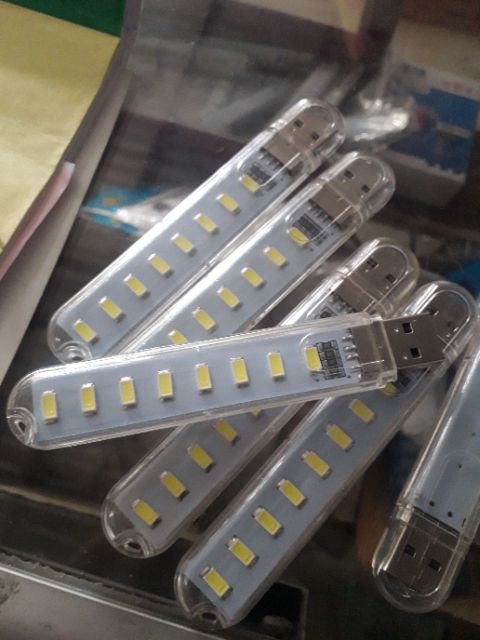 ĐÈN USB 8 LED SIÊU SÁNG