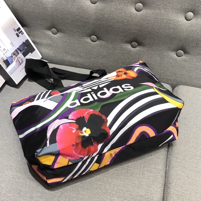 TÚI GYM ADIDAS HOẠ TIẾT❤️❤️