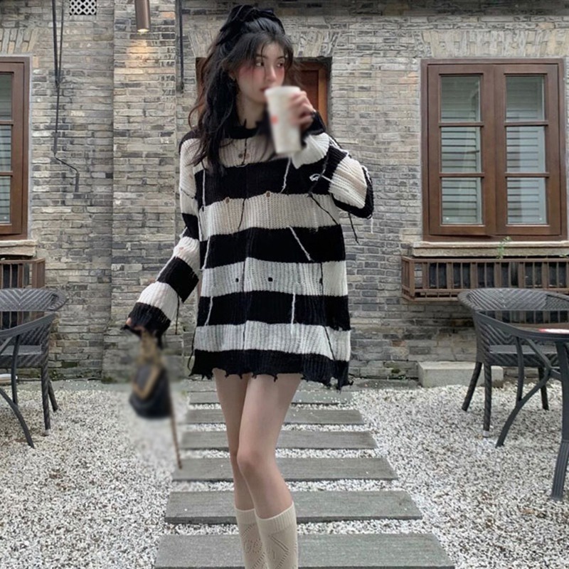 Áo Sweater Dệt Kim Cổ Tròn Dáng Rộng Phối Tua Rua Thời Trang Cho Nữ