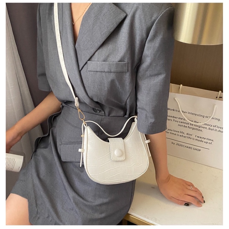 Túi xách nữ QUẢNG CHÂU  KẸP NÁCH Da PU 008 Ulzzang hottrend 2021 ( CÓ ẢNH VÀ VIDEO CẬN CHẤT) | BigBuy360 - bigbuy360.vn