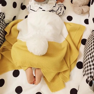 Chăn len hình thỏ đáng yêu cho bé