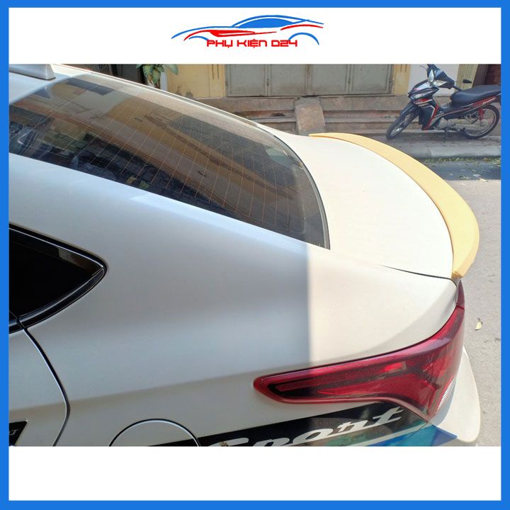 Đuôi gió sau xe liền cốp Elantra 2016-2017-2018 hàng mộc chưa sơn