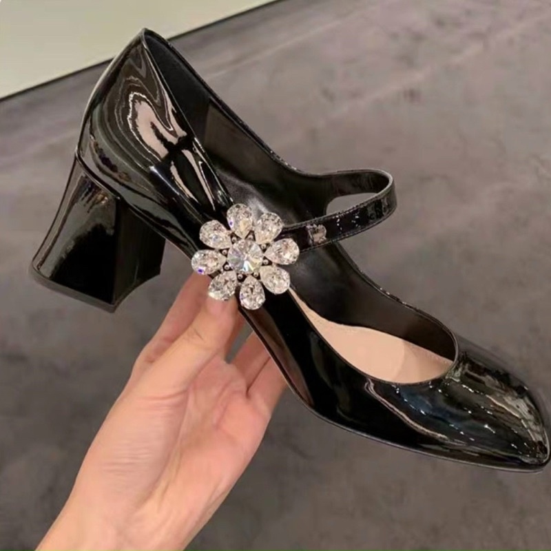 Guốc miumiu hoa đá