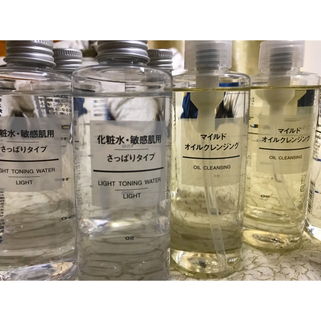 Nước hoa hồng Nhật Bản Toner Muji Light (200ml)/Dầu tẩy trang Oil cleansing (200ml)