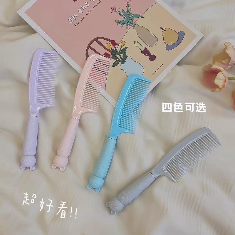Lược nhựa dễ thương