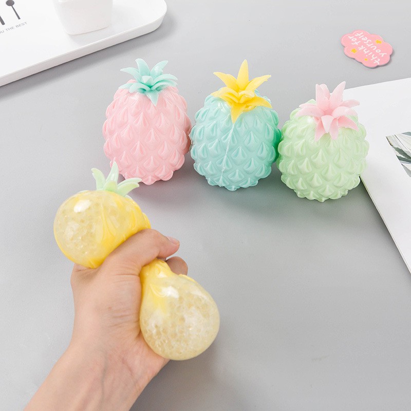 SQUISHY STRESS BALL QUẢ DỨA