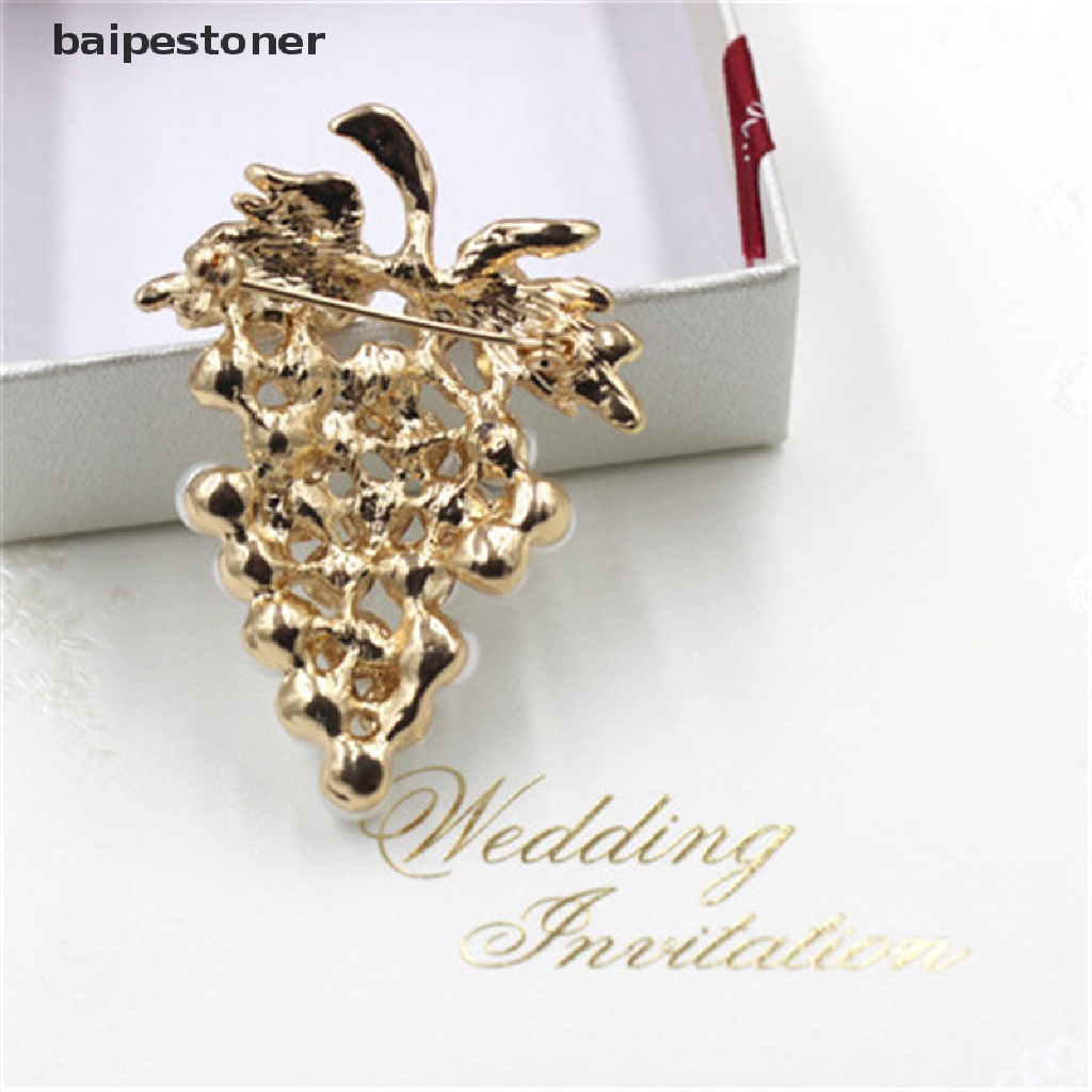 Chùm Nho Và Ngọc Trai Thanh Lịch